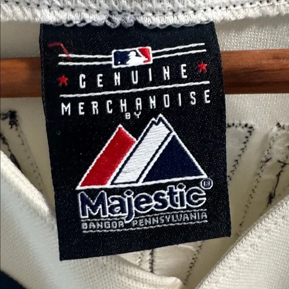 Majestic Braves Cream Short-Sleeve Baseball Jersey - Picture 5 of 6